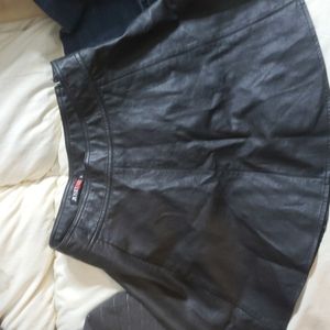 Leather skirt